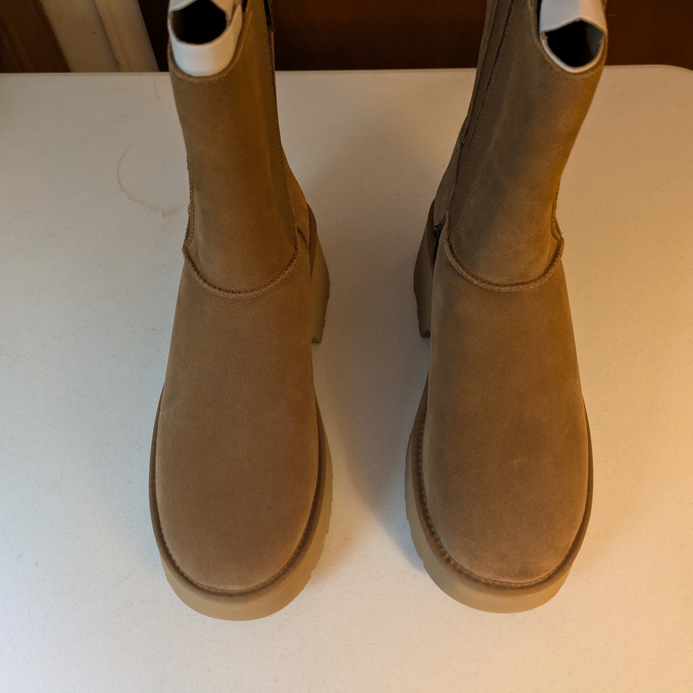UGG Women's Classic New Heights Boots